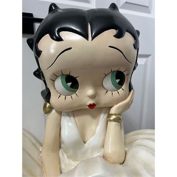 RARE!! COLLECTIBLE BETTY BOOP 3 FEET TALL LARGE STATUE IN MARILYN MONROE POSE - Picture 2 of 16